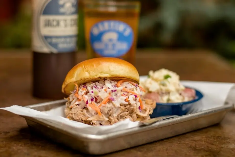 Martin's Bar-B-Que Joint