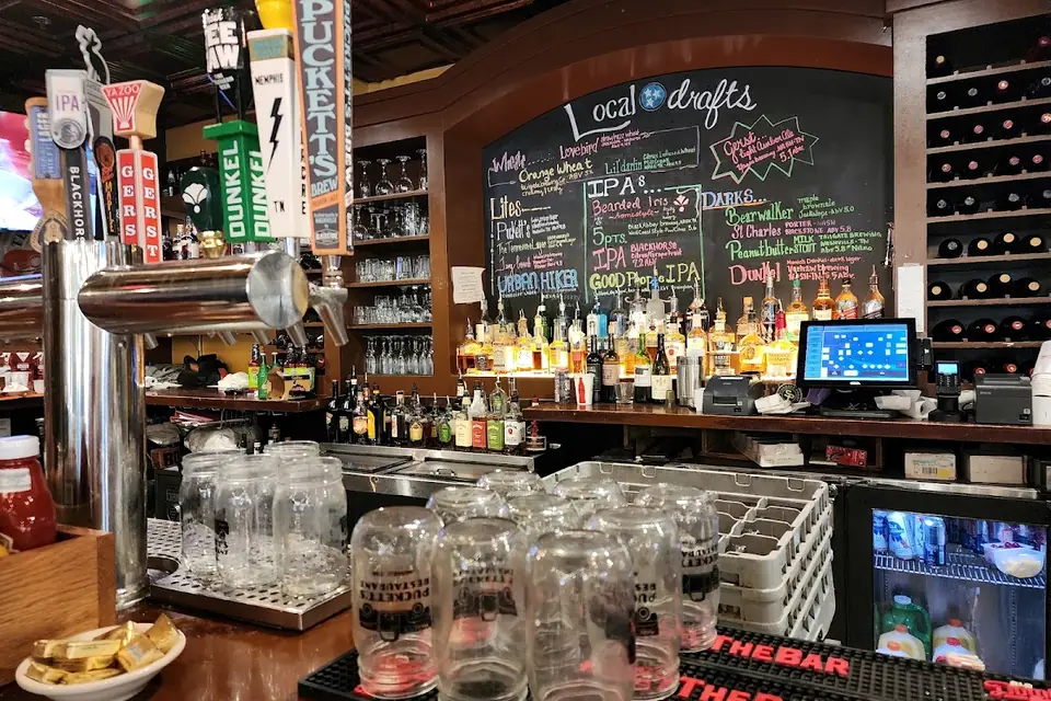 Puckett's Restaurant